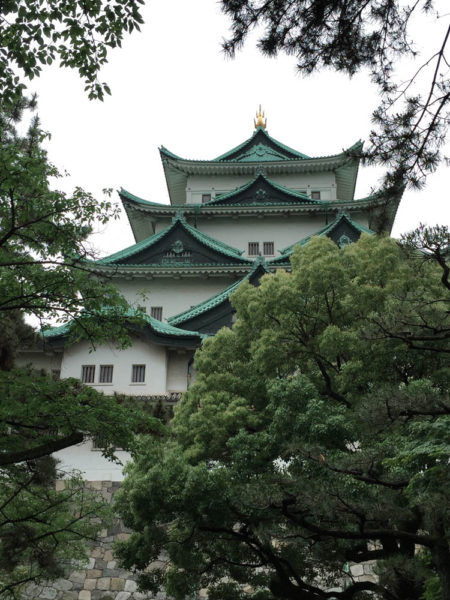名古屋城の天守閣。